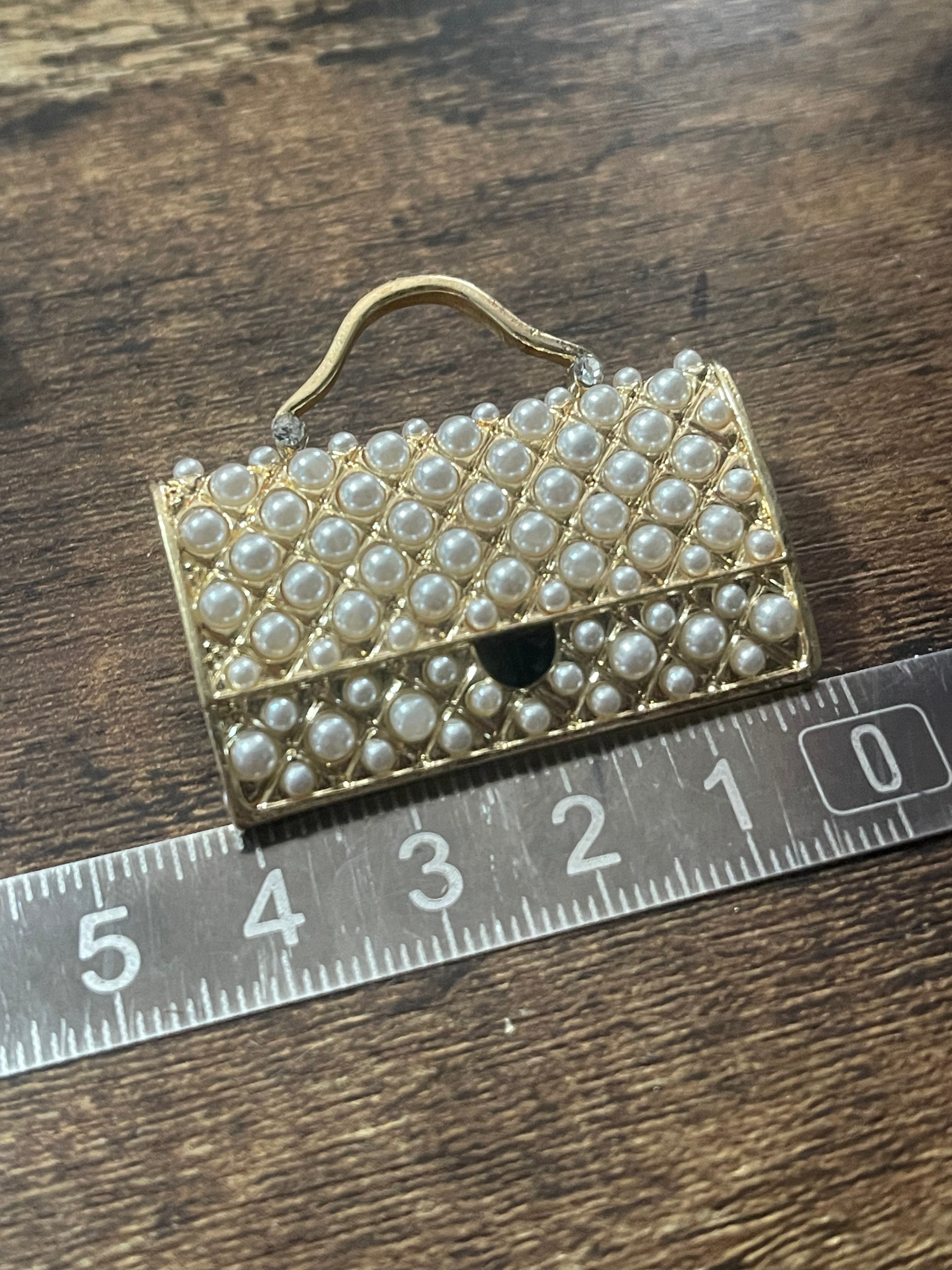 Novelty seed pearl handbag brooch gold tone