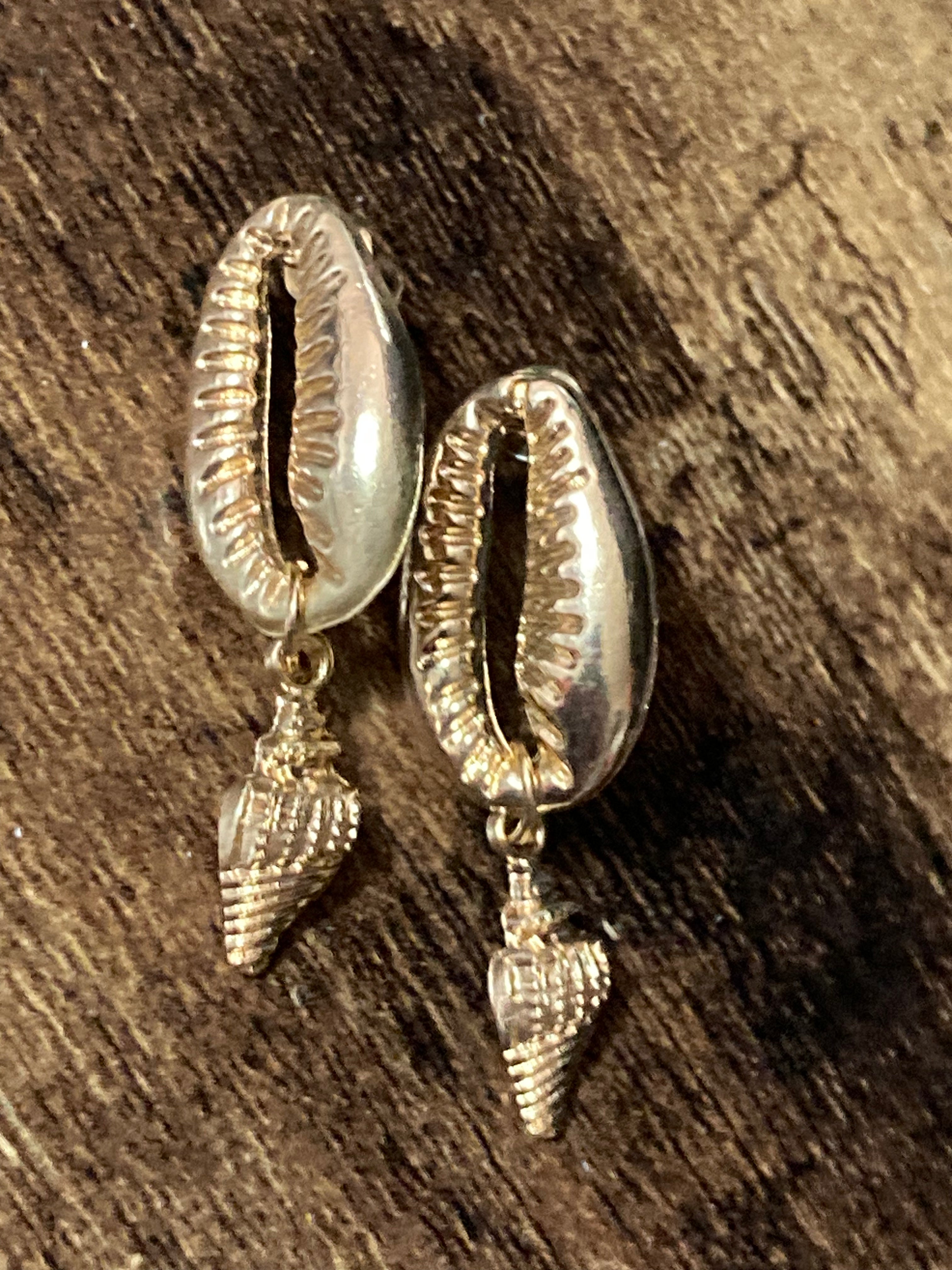 Gold conch shell nautical drop earrings